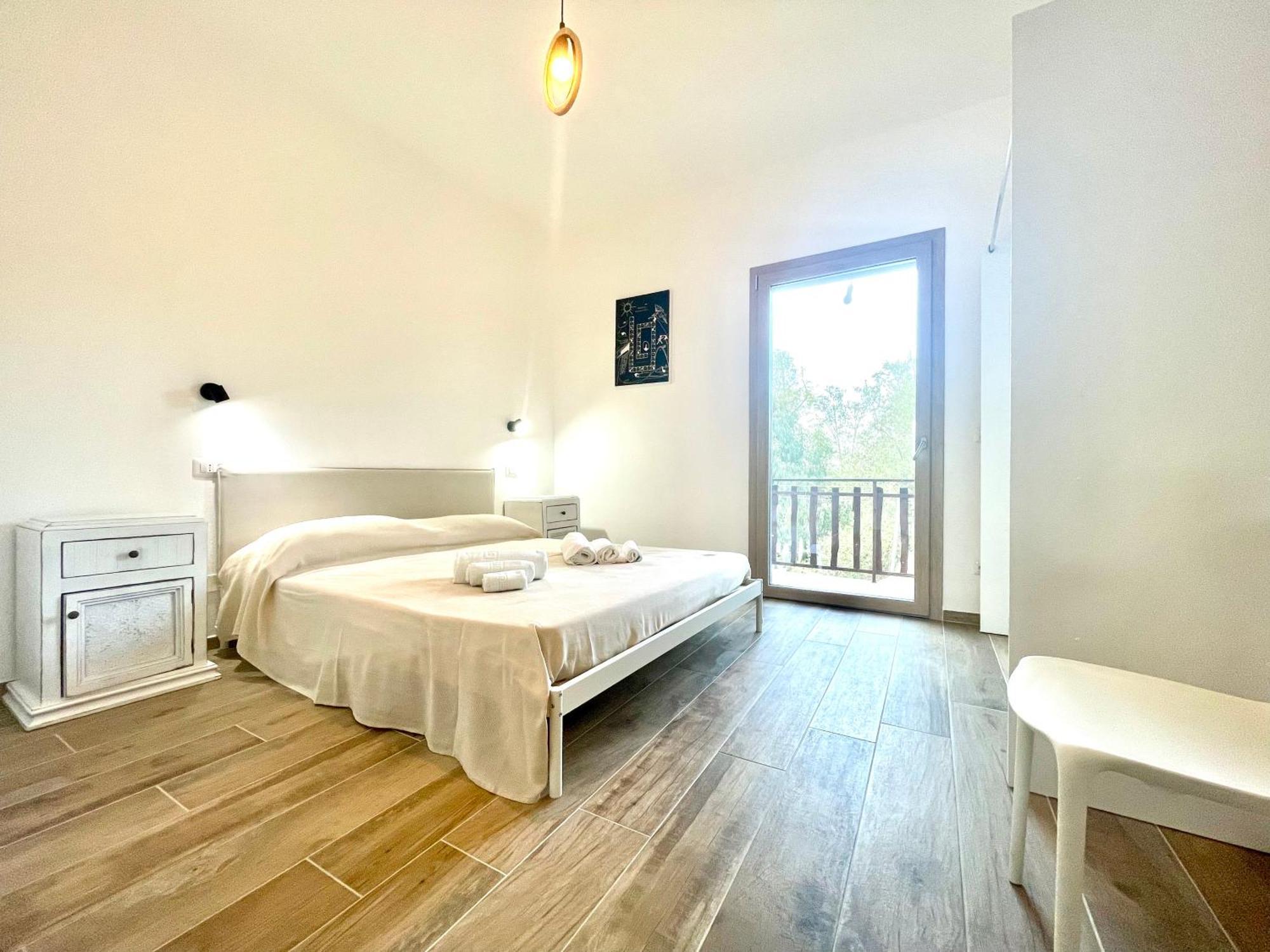 Le Corti Sarde Beach Apartments Бари-Сардо Экстерьер фото